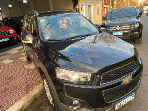 Imagen 3 de 14 de Chevrolet Captiva 2.4 Ls Manual 7 Asientos 2016 Auto Classic