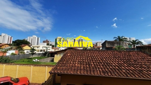 Imagem 10 de 13 de Sobrado Martim De Sá Próximo A Praia - 973