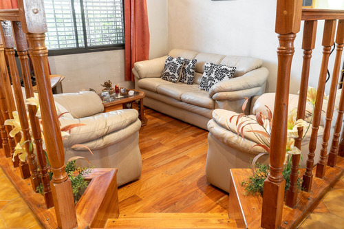 Imagen 4 de 25 de Venta Casa 4 Ambientes C/ Cochera Valentin Alsina