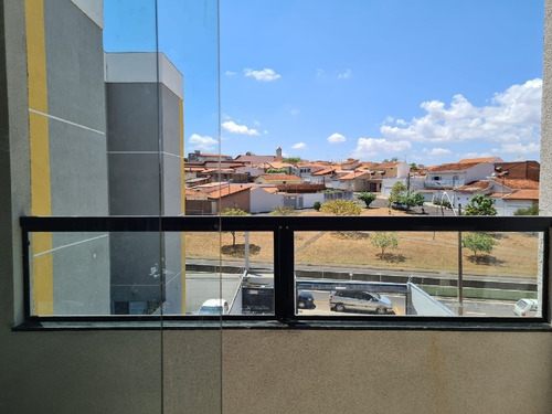 Imagem 11 de 14 de Apartamento Padrão Em Franca - Sp - Ap0100_rncr