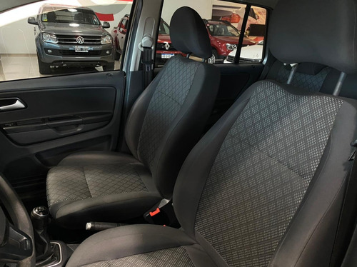 Volkswagen Suran 1.6 Comfortline 101cv 2016