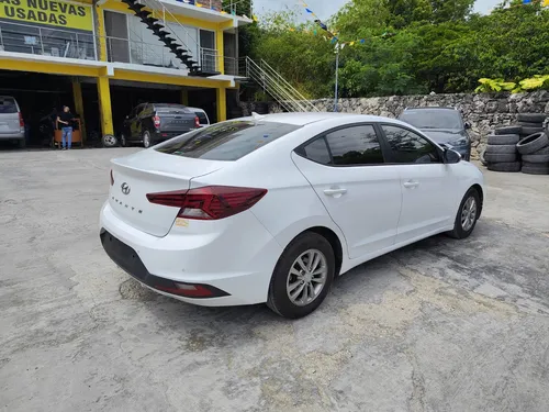 Hyundai Avante 2019 En Bavaro