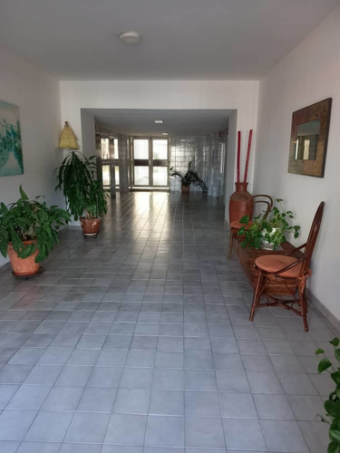 Imagen 3 de 15 de Apartamento Jorge Coll Res. Don Julian