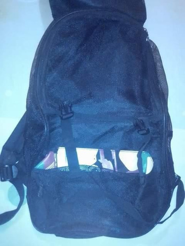 Imagen 2 de 5 de Morral Roxy