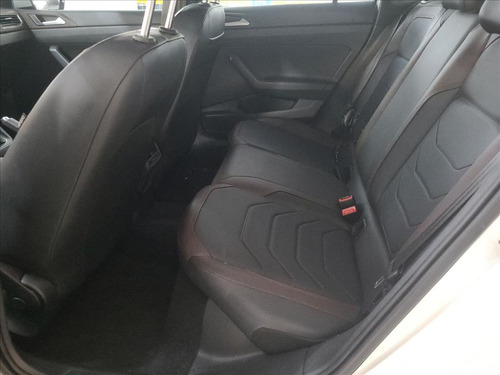 Volkswagen Virtus 1.0 200 TSI HIGHLINE AUTOMÁTICO