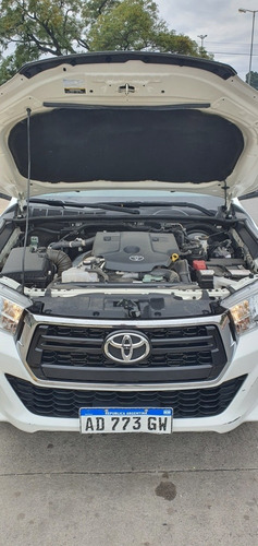 Toyota Hilux 2.8 Cd Srv 177cv 4x2 2019