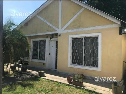 Venta Casa 2 Dormitorios Villa Gobernador Udaondo