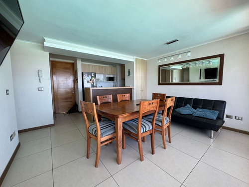 Se Vende Cómodo Dpto En Laguna Del Mar Amoblado, 2d/2b!