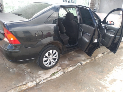 Imagem 12 de 15 de Ford Focus 2005 1.6 Glx 5p