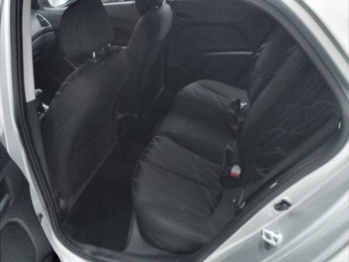 Imagem 9 de 10 de Hyundai Hb20 Comfort Plus 1.0