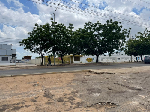 Imagen 16 de 18 de Ga-52 Zona Sur Galpón En Zona Industrial Sur Maracaibo