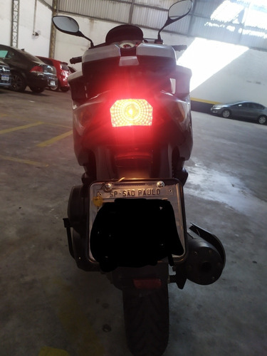Imagem 2 de 12 de Dafra Cityclass 200i