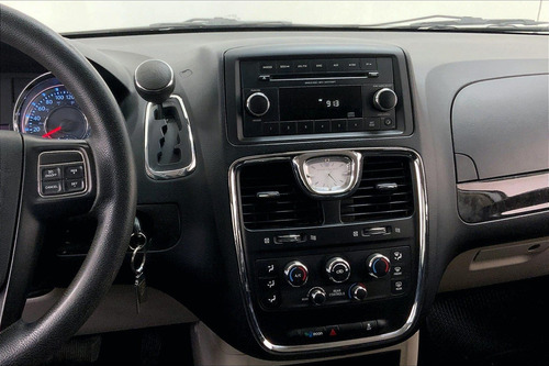 Imagen 6 de 25 de Chrysler Town And Country 5 Pts Li, Ta, Cd, Ra-17