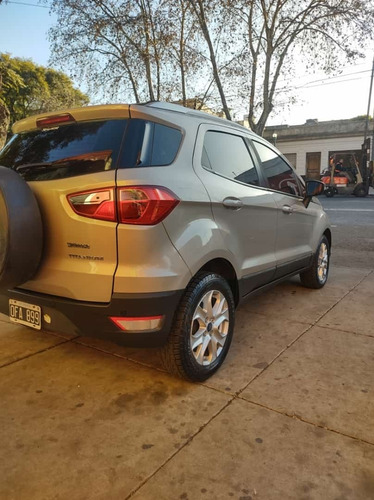 Imagen 2 de 10 de Ford Ecosport Titanium
