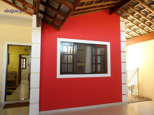 Imagem 1 de 17 de Sobrado Com 3 Dormitórios À Venda, 240 M² Por R$ 650.000,00 - Villa Branca - Jacareí/sp - So1580
