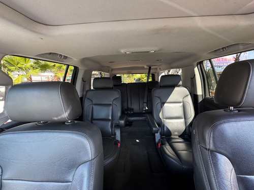 Chevrolet Suburban 5.3 Ltz V8 4wd 2da Cubo At