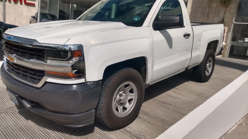 Imagen 2 de 10 de Chevrolet Silverado 1500 2017