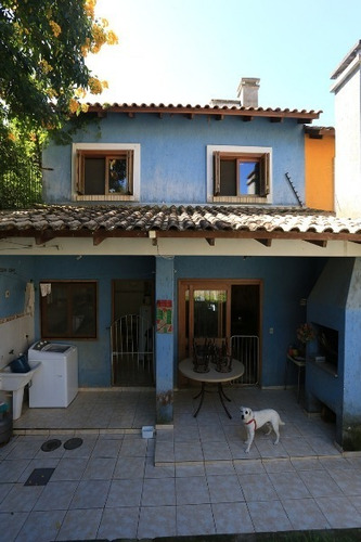 Casa Em Espírito Santo Com 3 Dormitórios - Mi17058