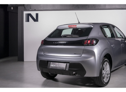 Peugeot 208 1.6 16V FLEX ACTIVE AT6
