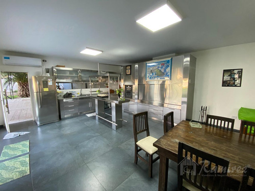 Quinta 4 Ambientes En Venta - Francisco Alvarez, Moreno