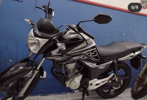 Imagem 4 de 4 de Honda 2017