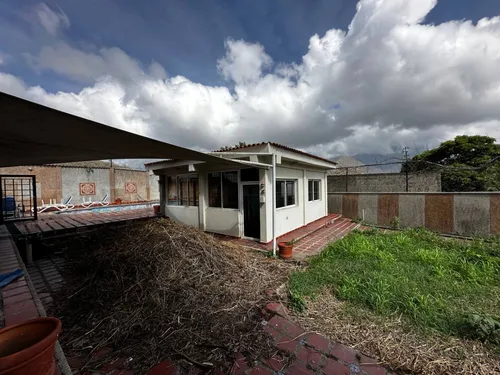 Casa En Venta En Parque Caiza