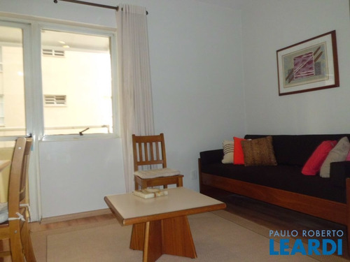 Flat - Jardim América - Sp - 11158