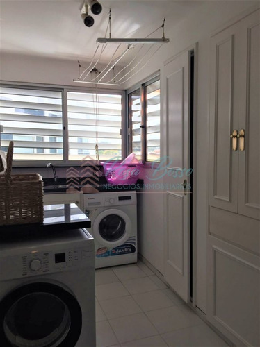 Imagen 9 de 23 de Apto En La Brava Para La Venta.