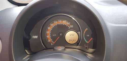 Imagem 2 de 6 de Fiat Uno 2012 1.0 Vivace Flex 5p