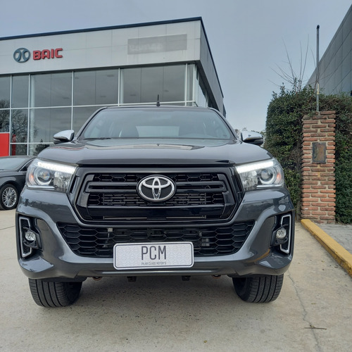 Toyota Hilux 2.8 Cd Srx 177cv 4x4