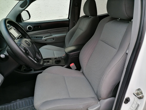 Imagen 8 de 10 de Toyota Tacoma Trd Sport 2015