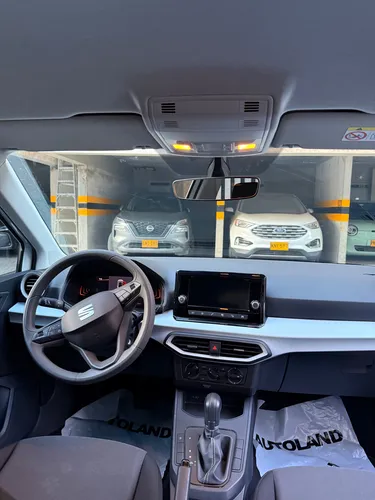 Seat Arona 1.6 Reference
