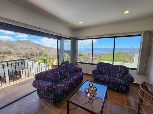 Venta Casa Nochebuena Con Alberca Climatizada Y Vistas Expectaculares En Todos Sus Espacios Con Todos Los Servicios Dentro De Fracc Rancho San Diego Ixtapan De La Sal Edomex