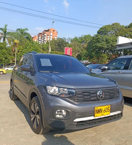 Volkswagen T-Cross TRENDLINE ST TP 1000CC T