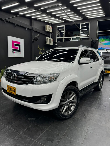 Toyota Fortuner 2.7l 4x2