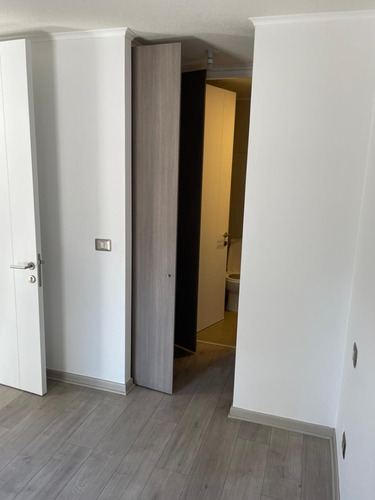Dpto Arriendo A Pasos Metro Irarrázaval, Ñuñoa (1d+1b+est+b)
