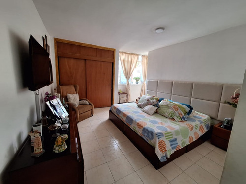 Se Vende Comodo Apartamento Con Anexo En Los Palos Grandes