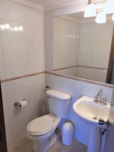 Imagen 10 de 19 de Comodo Apartamento En Pampatar, En Alquiler