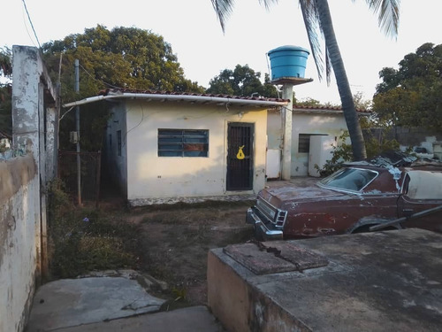 Imagen 8 de 14 de Se Vende Casa 380m2 Margarita El Espinal