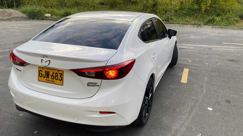 Imagen 9 de 11 de Mazda 3 2020 2.0 Touring