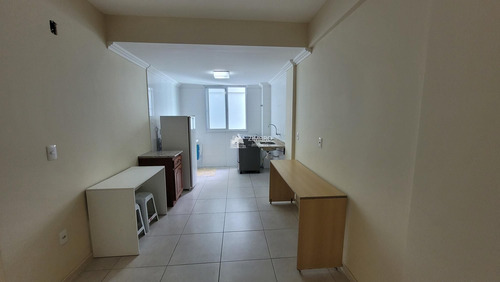 Imagem 6 de 15 de Apartamento 01 Dormitório Para Alugar No Centro De Santa Maria Com Elevador E Garagem No Ed Barcelona - 996519