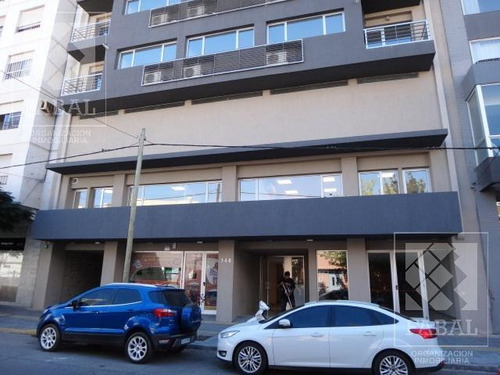Imagen 2 de 18 de Departamento Venta Centro Neuquén, 2 Dormitorios, Baño, Patio Y Cochera