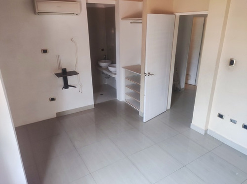 Imagen 9 de 16 de Marisol Castro Vende Townhouse En San Diego | Carabobo | Villa La Fontana | Ath-aa