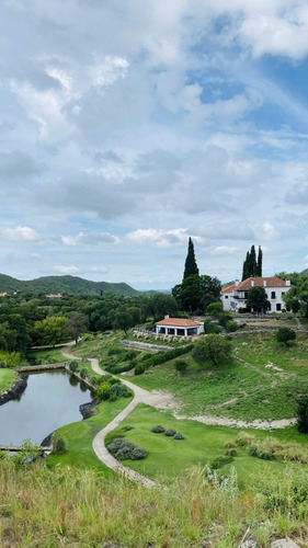 Imagen 8 de 12 de Lote En Venta 2420 M2 Fondo Golf - Potrerrillo De Larreta