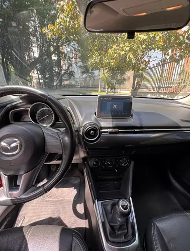 Mazda 2 Touring