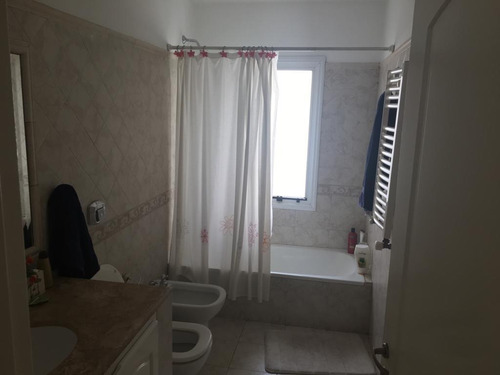 Imagen 17 de 20 de Casa En Venta B° La Reserva. 3 Dorm. Jardin Parquizacion. Lote Central.