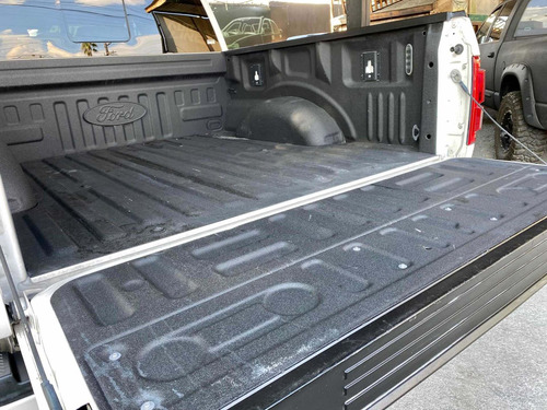 Imagen 13 de 15 de Ford Lobo 2017 3.5 Doble Cabina Plinum 4x4 At