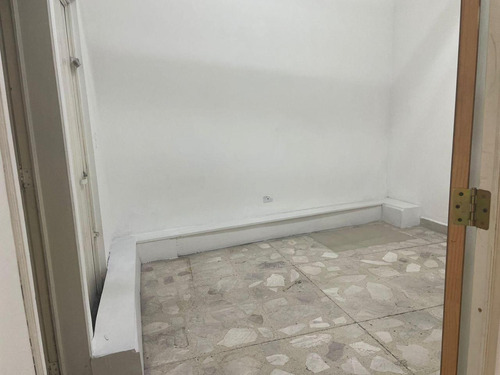 Local Comercial En Venta Y Renta Con Departamento En Col. Las Reynas, Irapuato, Gto.