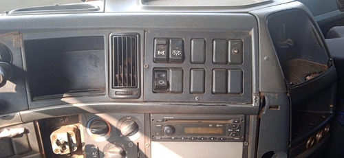 Imagem 10 de 11 de Volvo Fmx 500 6x4 Traçado Canavieiro Ano 2013 R$ 200.000.