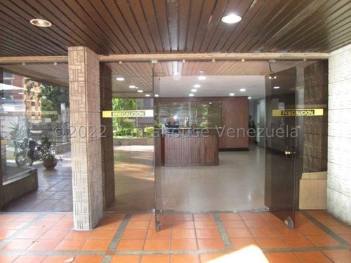 Imagen 2 de 8 de Oficina En Alquiler, La Campiña, Torre Maracaibo.